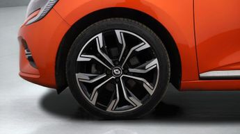 Renault Clio TECHNO E-TECH