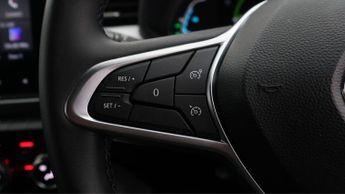 Renault Clio TECHNO E-TECH