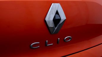 Renault Clio TECHNO E-TECH