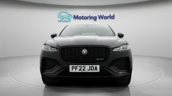 Jaguar F-PACE R-DYNAMIC SE