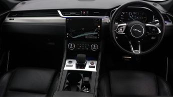 Jaguar F-PACE R-DYNAMIC SE