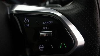 Jaguar F-PACE R-DYNAMIC SE