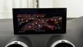 Audi Q2 TFSI S LINE