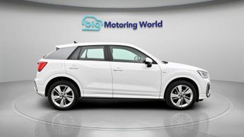 Audi Q2 TFSI S LINE