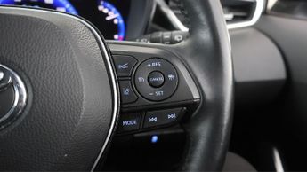 Toyota Corolla ICON TECH