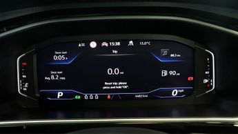 Volkswagen T-Roc R-LINE TSI DSG