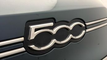 Fiat 500e C LA PRIMA