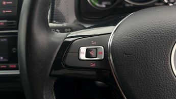 Volkswagen e-up! E-UP