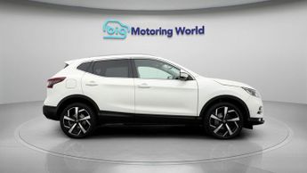 Nissan Qashqai DIG-T TEKNA DCT