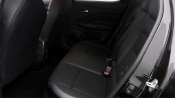 Nissan Juke DIG-T N-CONNECTA DCT