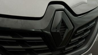 Renault Captur E-TECH ENGINEERED