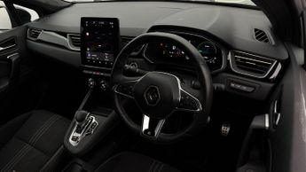 Renault Captur E-TECH ENGINEERED