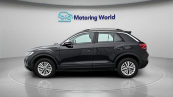 Volkswagen T-Roc LIFE TSI DSG