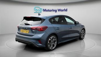 Ford Focus ST-LINE X