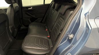 Ford Focus ST-LINE X