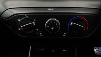 Hyundai BAYON T-GDI SE CONNECT DCT