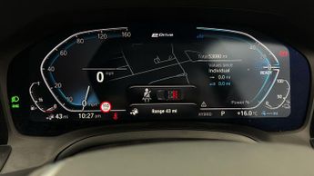 BMW 3 Series 330E SE PRO