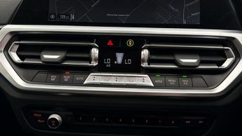 BMW 3 Series 330E SE PRO