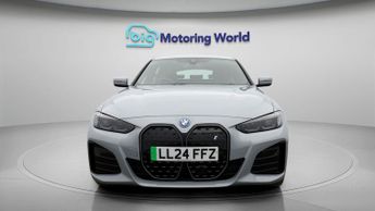 BMW i4 EDRIVE40 M SPORT