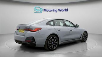 BMW i4 EDRIVE40 M SPORT