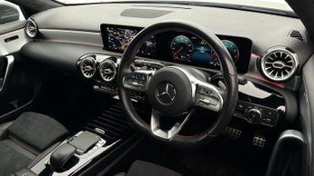 Mercedes-Benz A Class A 200 AMG LINE PREMIUM