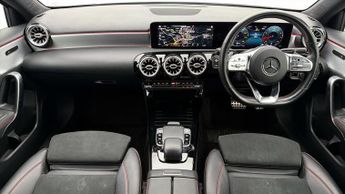 Mercedes-Benz A Class A 200 AMG LINE PREMIUM