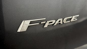 Jaguar F-PACE CHEQUERED FLAG AWD