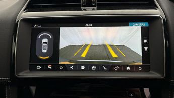 Jaguar F-PACE CHEQUERED FLAG AWD