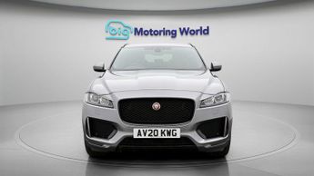 Jaguar F-PACE CHEQUERED FLAG AWD