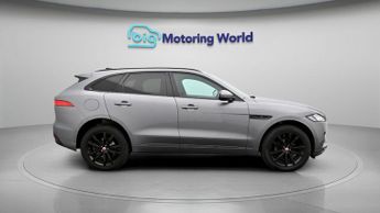 Jaguar F-PACE CHEQUERED FLAG AWD