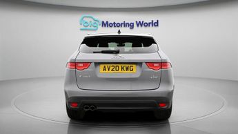 Jaguar F-PACE CHEQUERED FLAG AWD