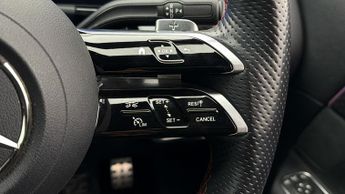 Mercedes-Benz EQA EQA 350 4MATIC AMG LINE EXECUTIVE