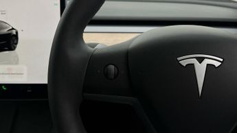 Tesla Model 3 MODEL 3