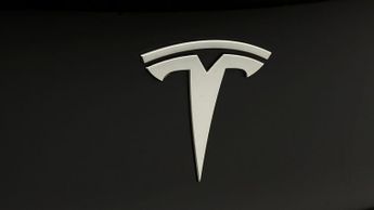 Tesla Model 3 MODEL 3