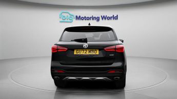 MG MG HS EXCLUSIVE DCT