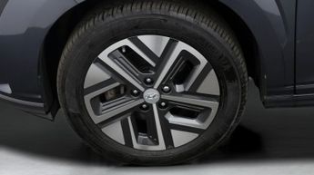 Hyundai KONA PREMIUM