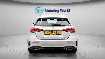 Mercedes-Benz A Class A 200 AMG LINE PREMIUM