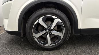 Nissan Qashqai DIG-T PREMIERE EDITION