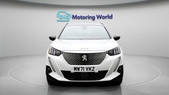 Peugeot E-2008 GT