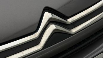Citroen e-C4 SHINE PLUS