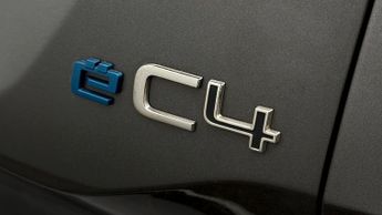 Citroen e-C4 SHINE PLUS
