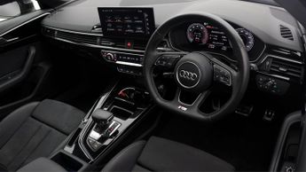 Audi A4 Avant AVANT TFSI S LINE BLACK EDITION