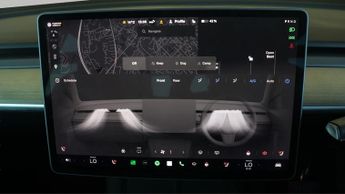 Tesla Model Y LONG RANGE AWD