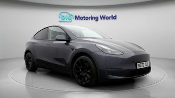 Tesla Model Y LONG RANGE AWD