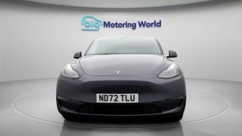 Tesla Model Y LONG RANGE AWD