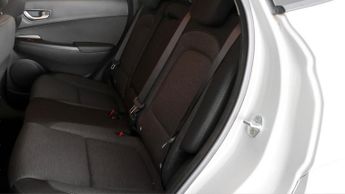 Hyundai KONA PREMIUM