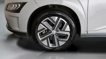 Hyundai KONA PREMIUM