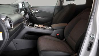 Hyundai KONA PREMIUM