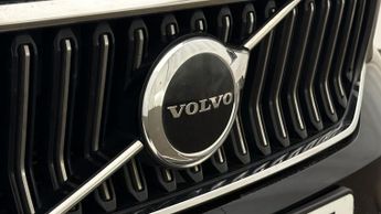 Volvo XC40 RECHARGE T4 CORE