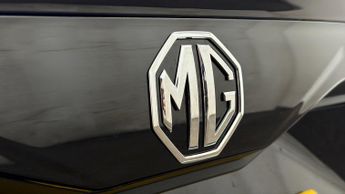 MG MG4 SE